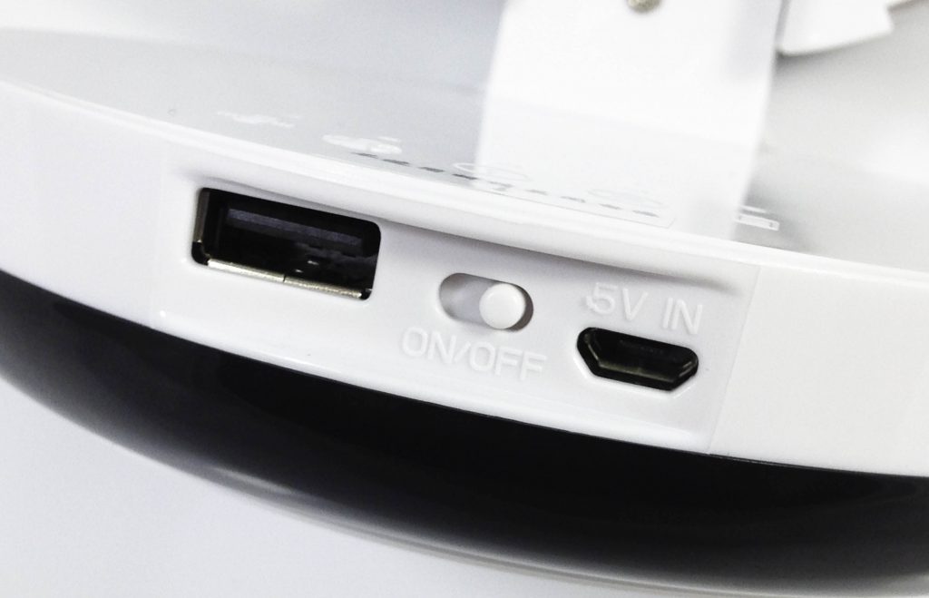 King Do Way Table Fan WY-F4 Image shows the ports and power switch.