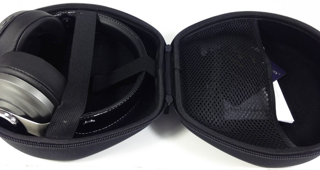 Image shows the included contents in a laid out position. 