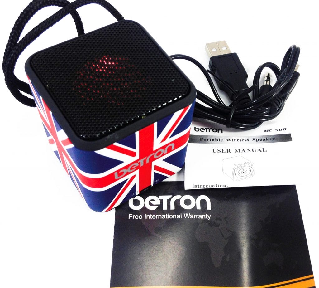 Betron MC500 Bluetooth Speaker contents image 