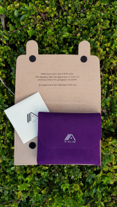 This is the packaging that the Origami comes in