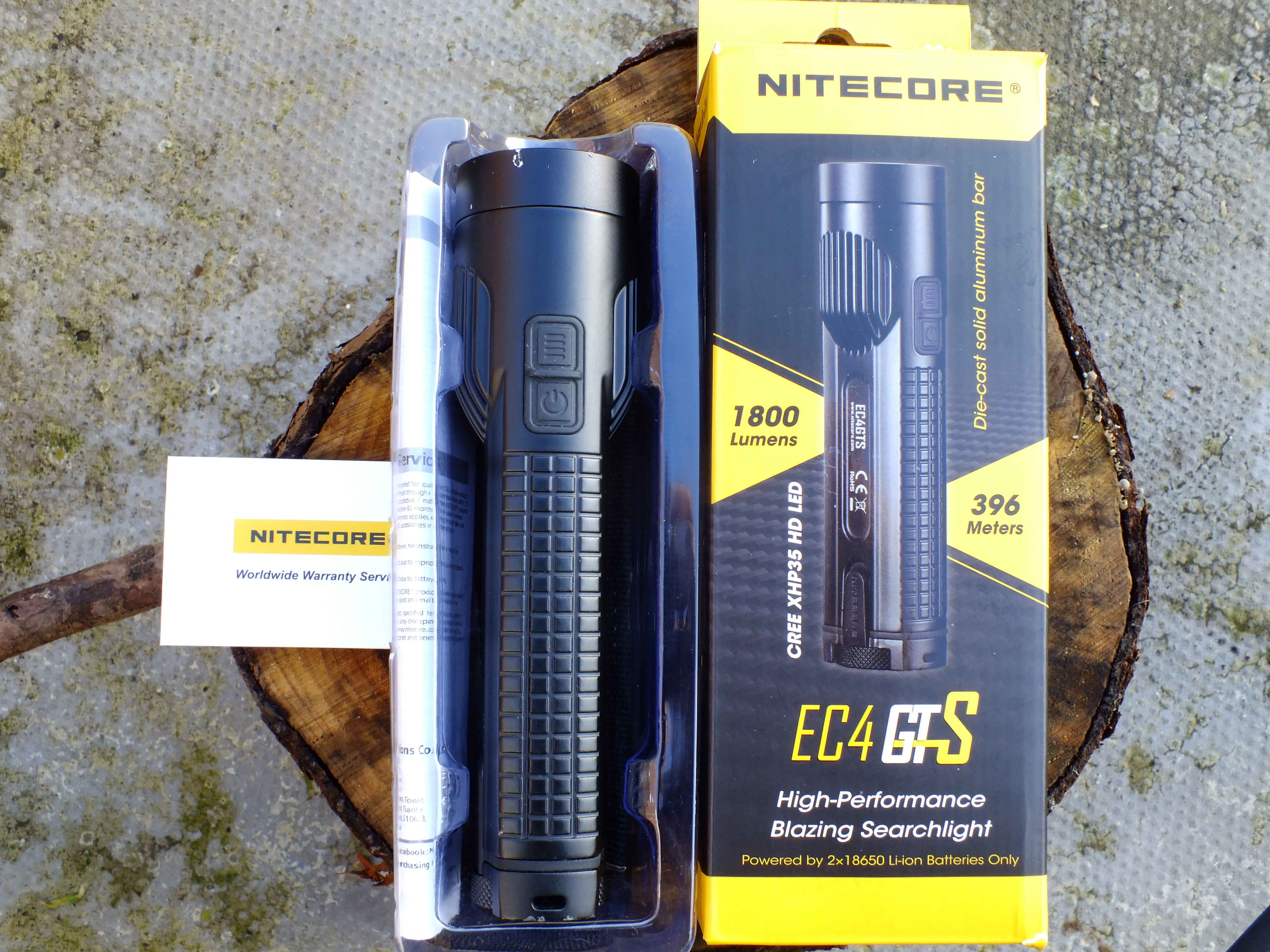 Nitecore EC4GTS Flashlight