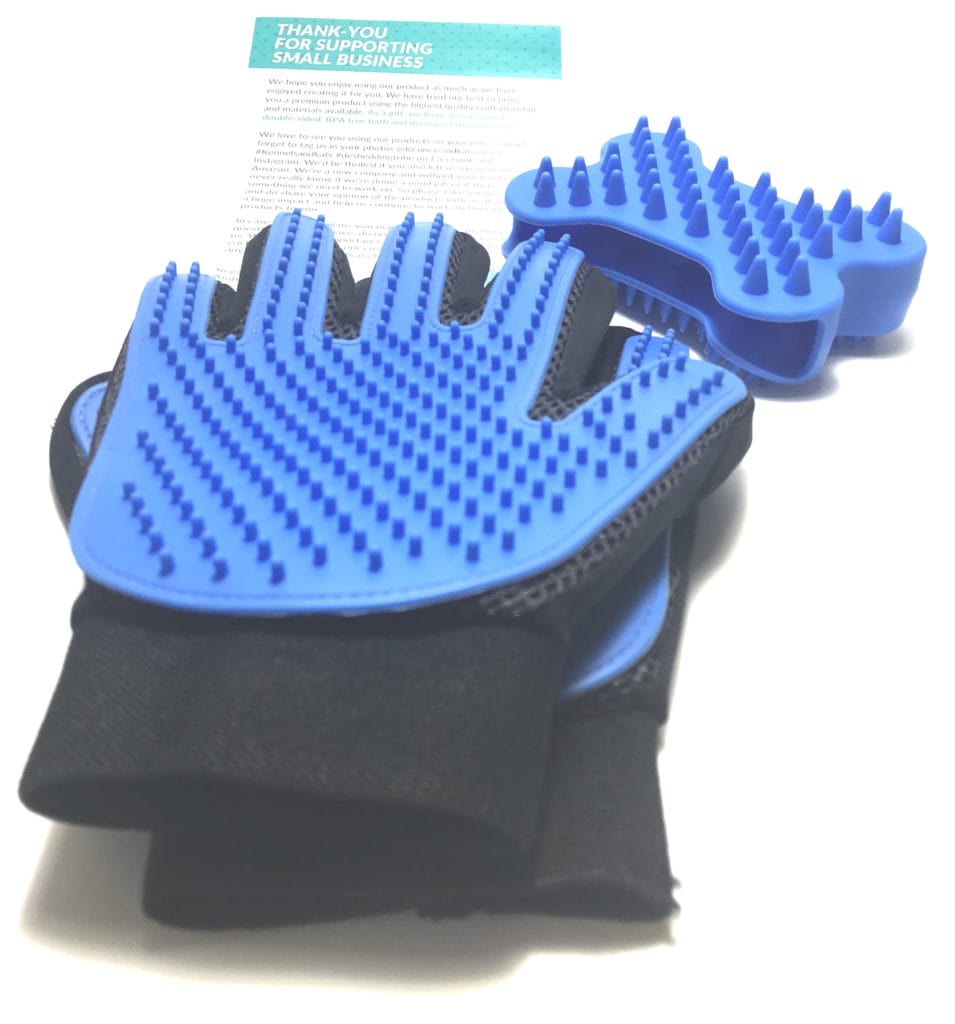 Kennels &amp; Kats Grooming Gloves