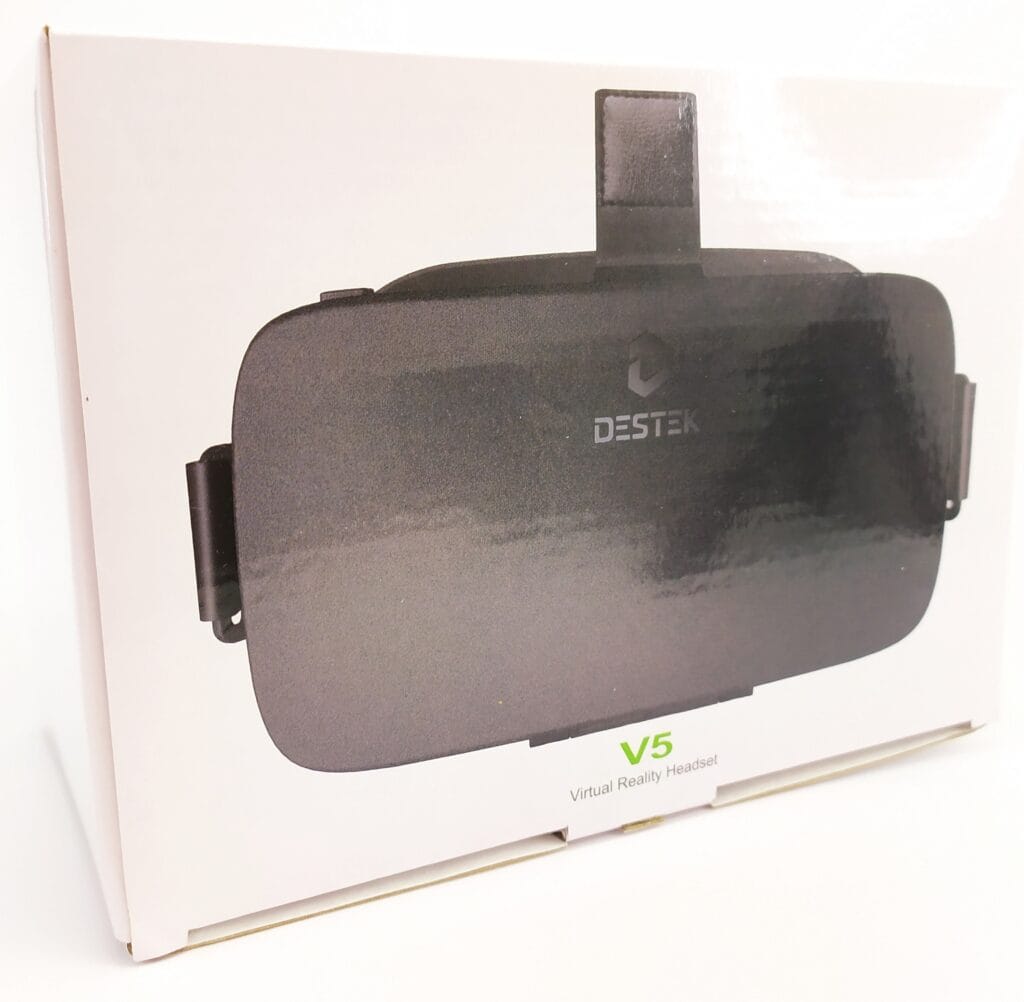 Image shows the outer box for the DESTEK V5 VR Headset.