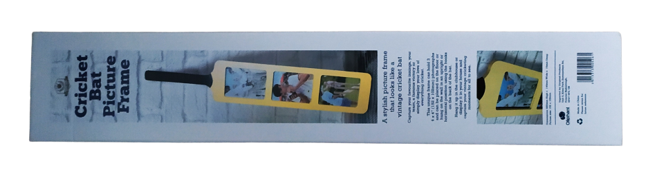 Image shows the outer box, on the front is a picture of the cricket bat with photographs.