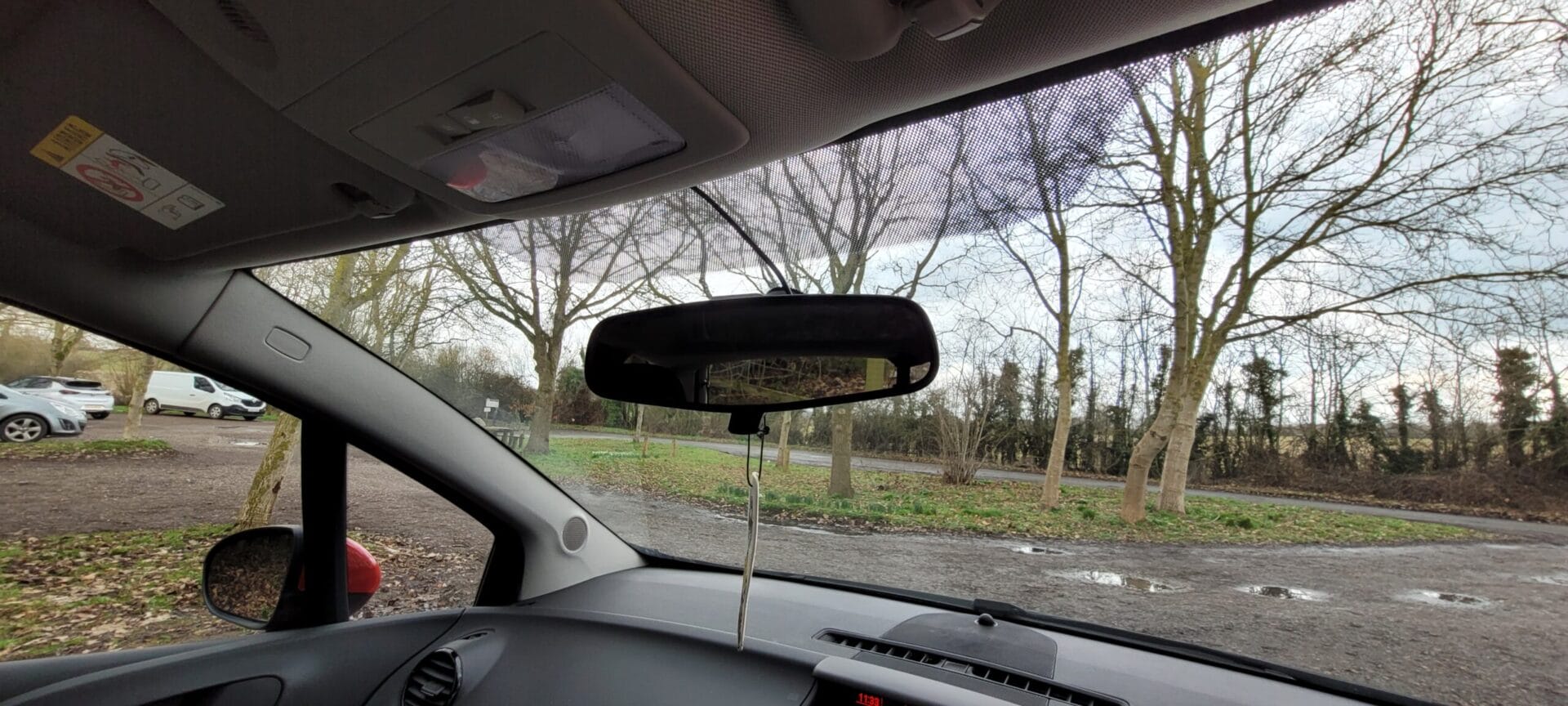 Road Angel Halo Ultra Image shows the hidden dashcam behind my mirror.