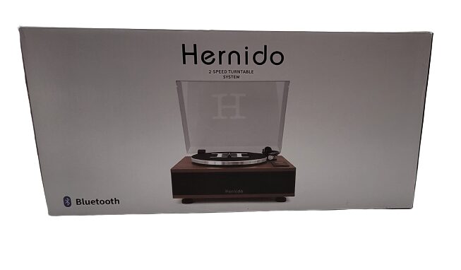 Hernido Vinyl Record Player Image shows the outer box for the record player.