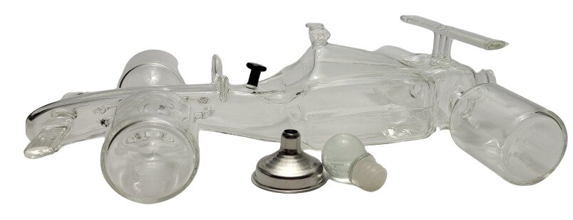 Bar Originale Racing Car Decanter Image shows the contents in a laid out position.