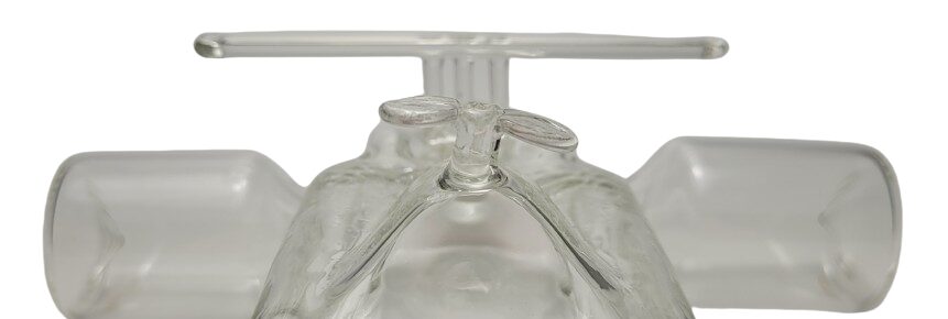 Bar Originale Racing Car Decanter Image shows the misaligned T-Bar section of the car.